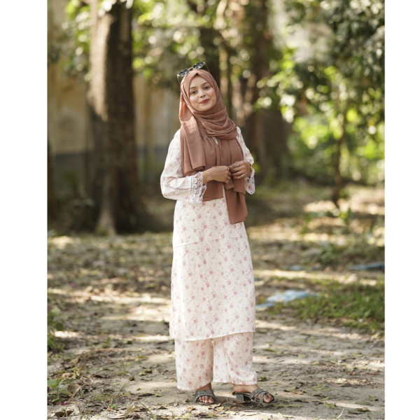 Pakistani zafrani two prices E25