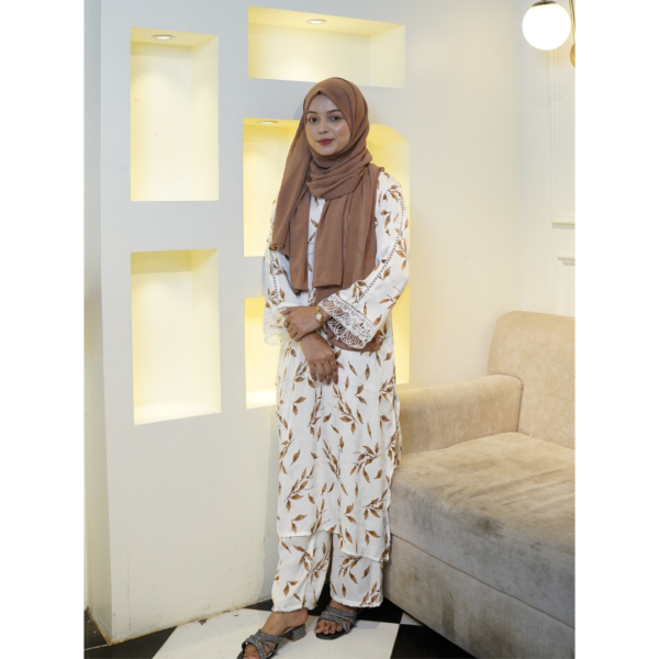 Pakistani zafrani two prices C15